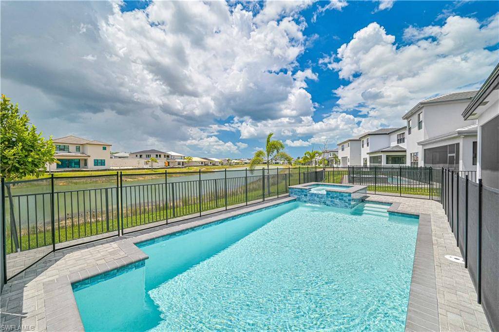 Estero, FL 33928,12727 Caballo CT