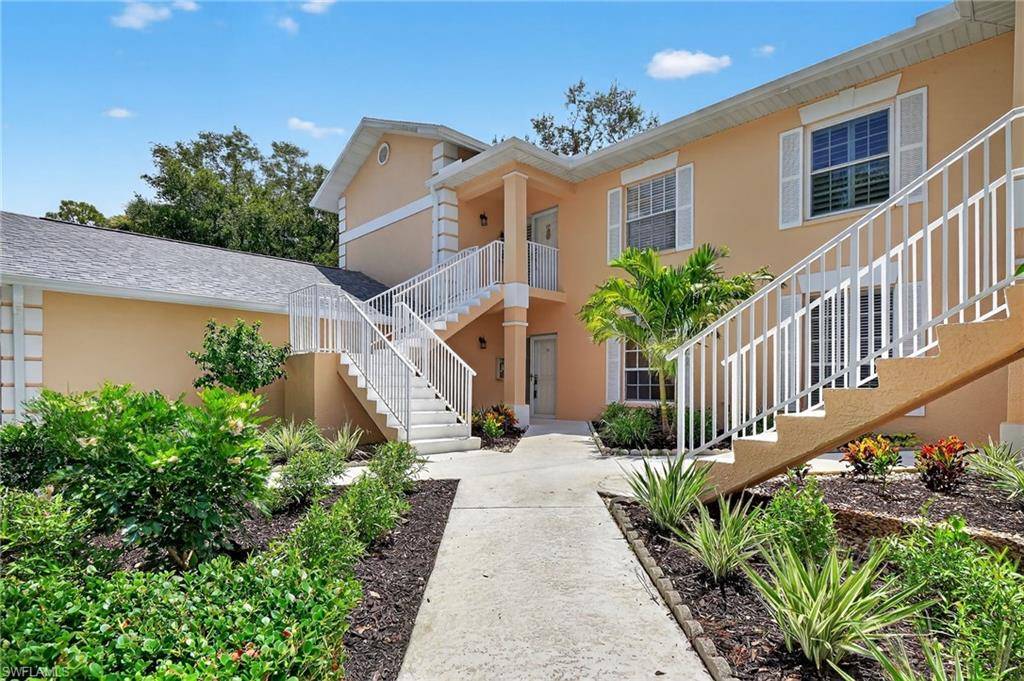 Naples, FL 34110,737 Wiggins Lake DR #102