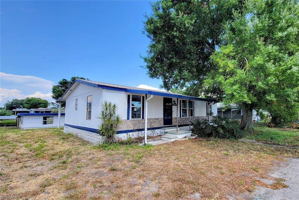 Okeechobee, FL 34974,1055 7TH ST