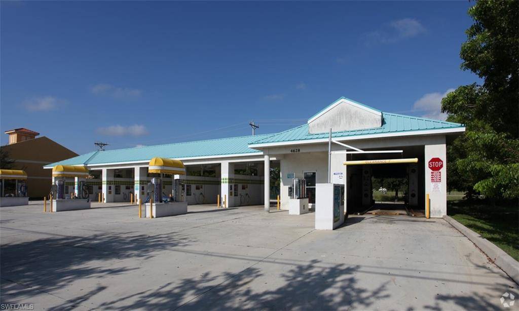 Cape Coral, FL 33914,4628 Chiquita BLVD S