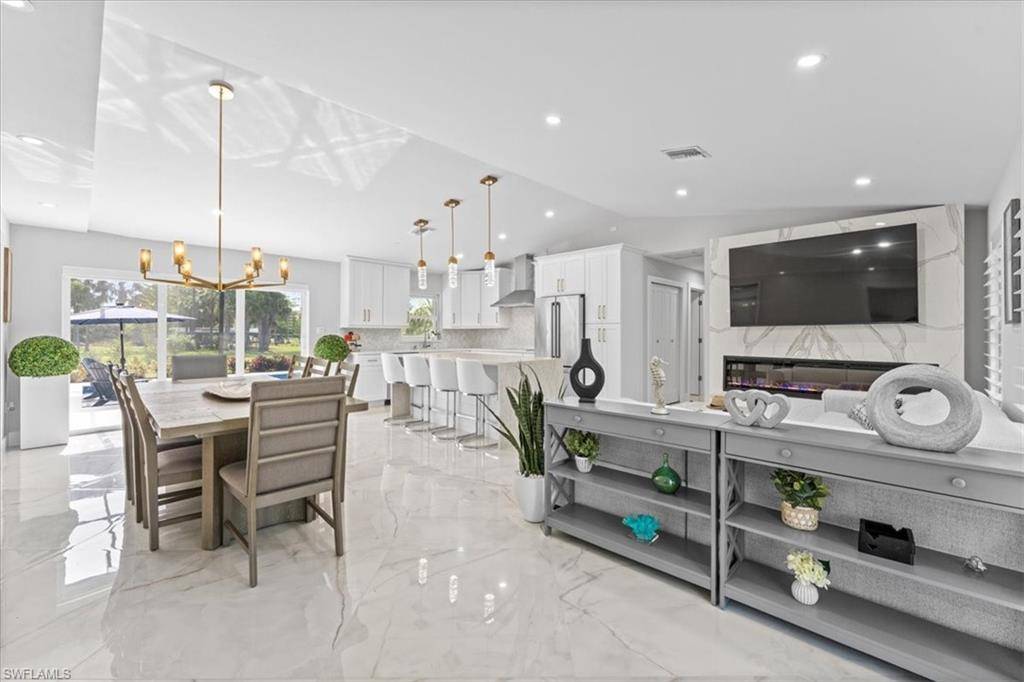 Naples, FL 34120,1440 8th ST NE