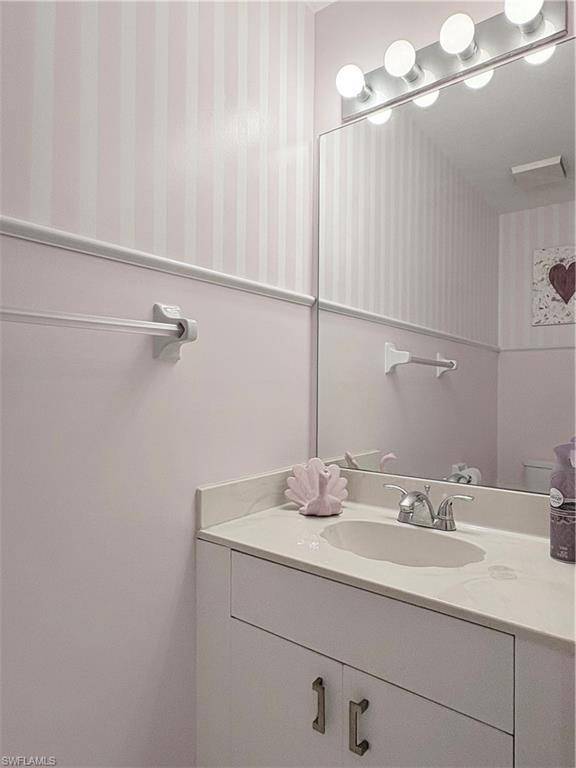 Naples, FL 34105,1096 Woodshire LN #C205