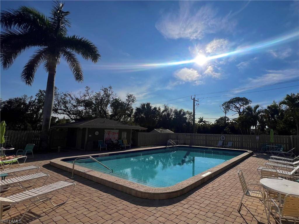 Fort Myers, FL 33919,13351 Broadhurst LOOP