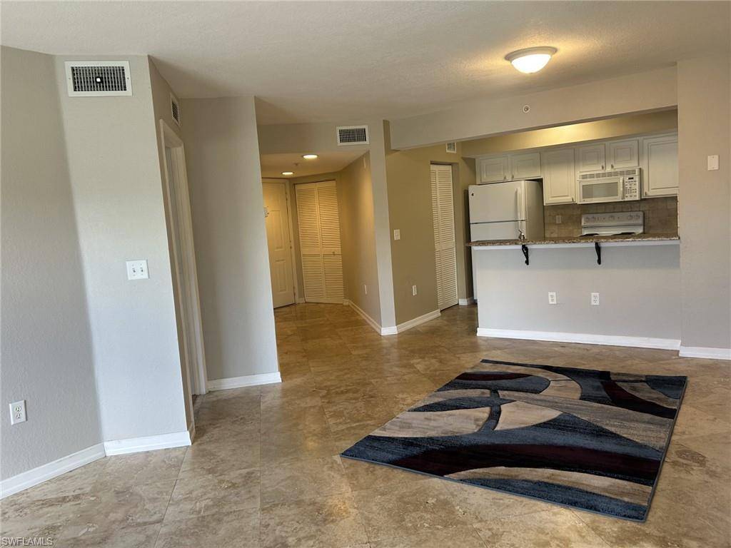 Fort Myers, FL 33901,4109 Residence DR #514
