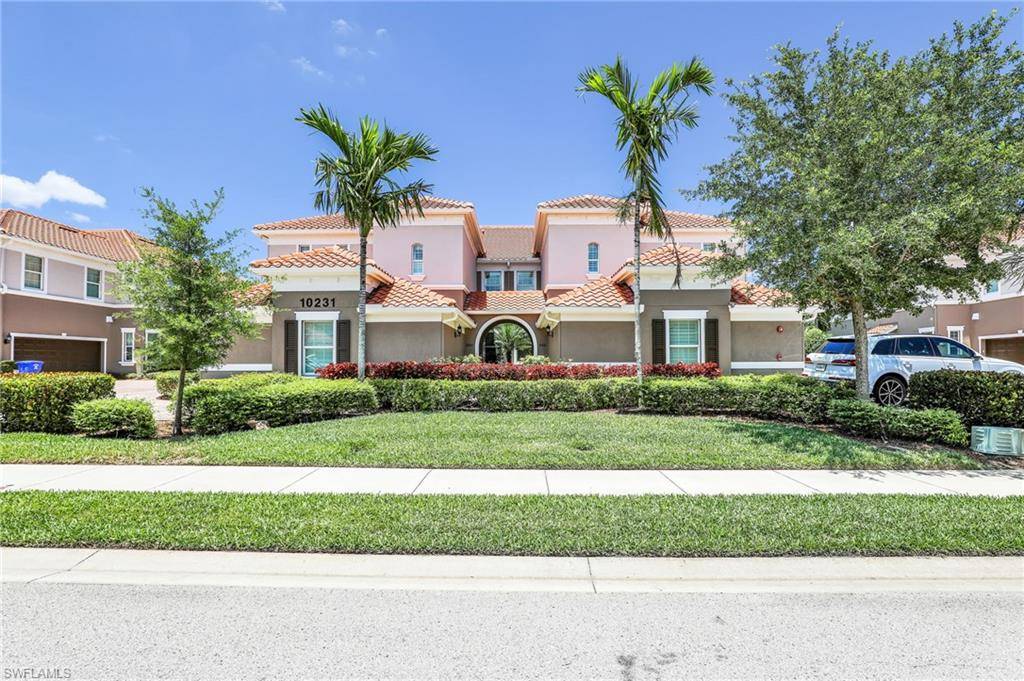 Fort Myers, FL 33913,10231 Glastonbury CIR #102