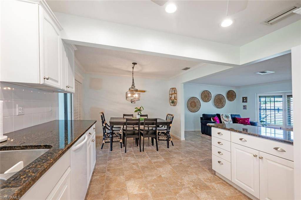 Naples, FL 34105,3586 Santiago WAY