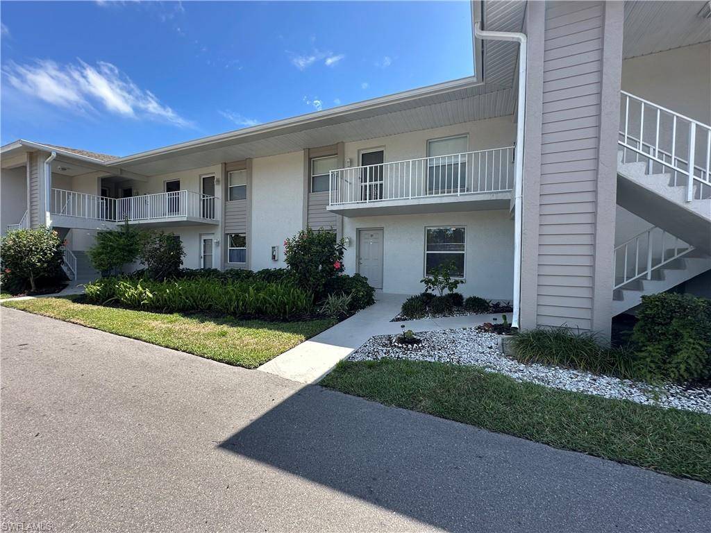 Naples, FL 34116,1448 Churchill CIR #S103