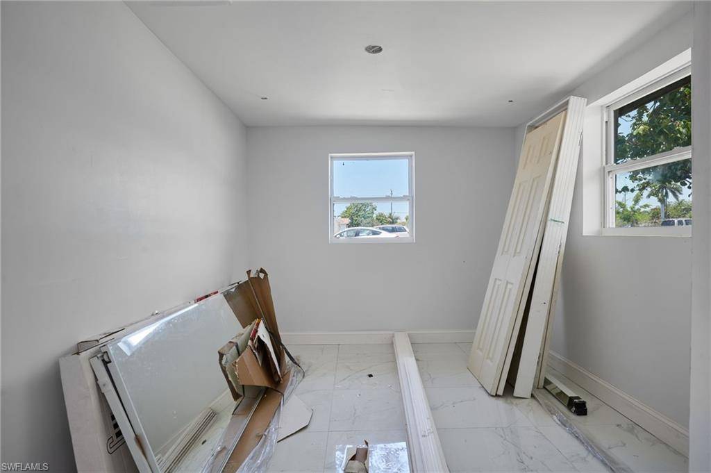 Fort Myers, FL 33916,3524 Dora ST