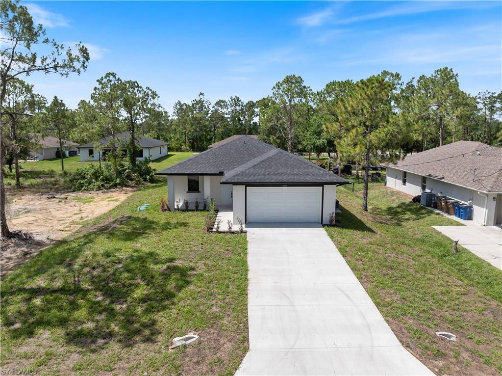 Lehigh Acres, FL 33971,2907 55TH ST W