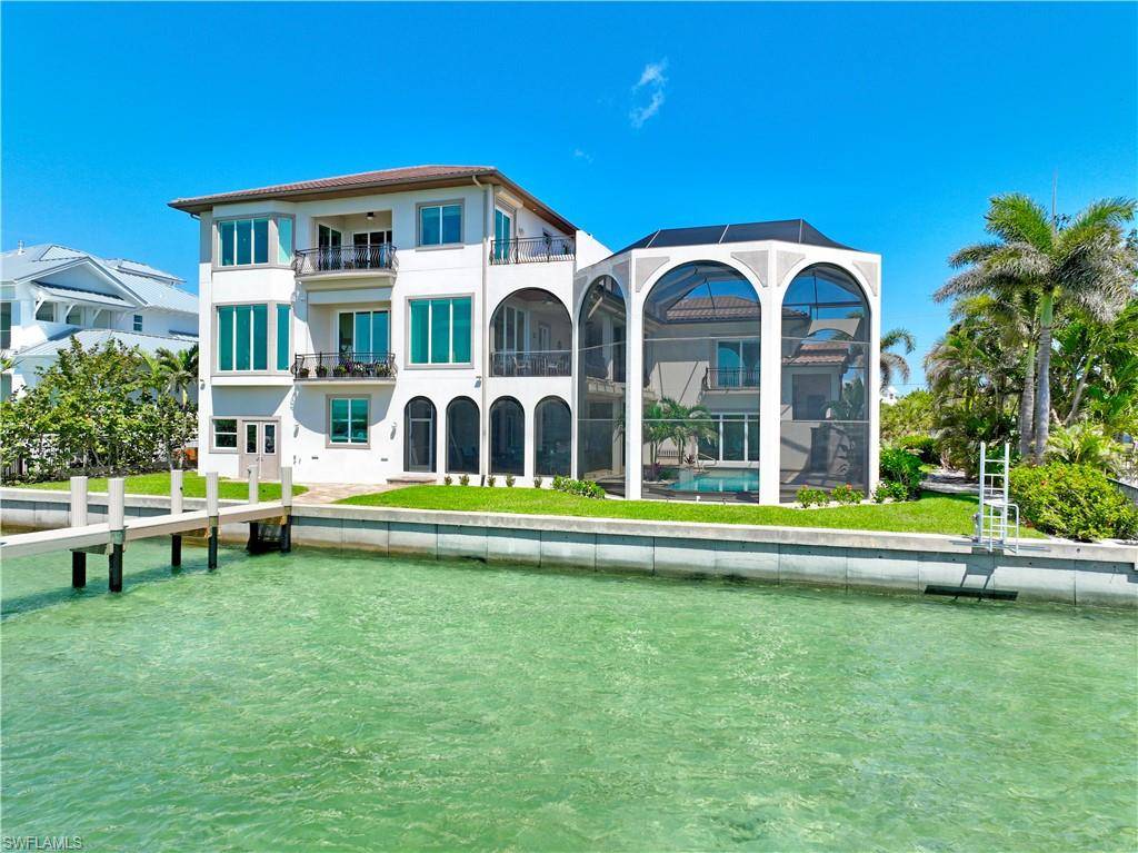 Naples, FL 34113,26 Dolphin CIR