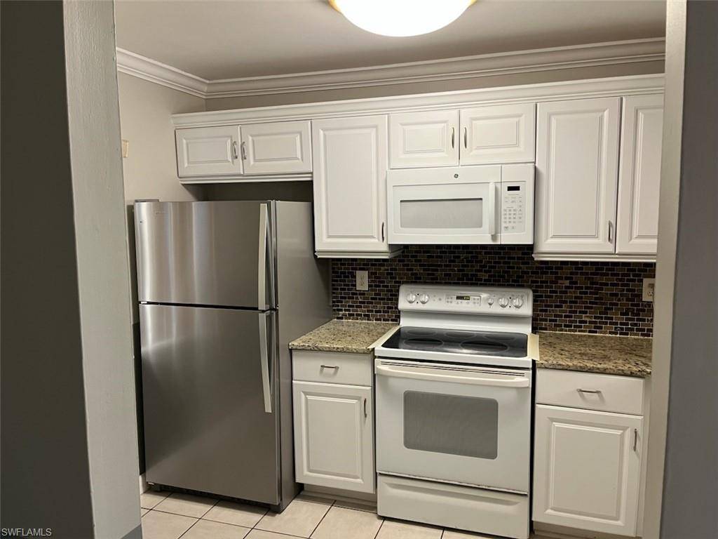 Fort Myers, FL 33919,6184 Michelle WAY #123