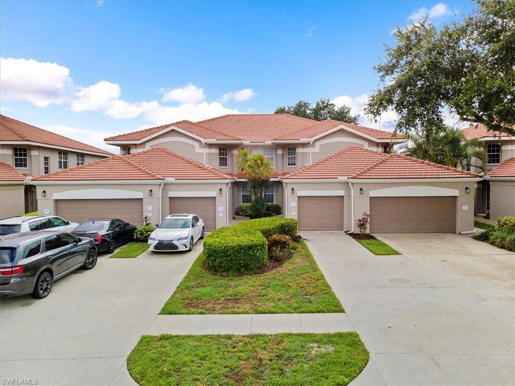 Naples, FL 34119,2005 Crestview WAY #18B