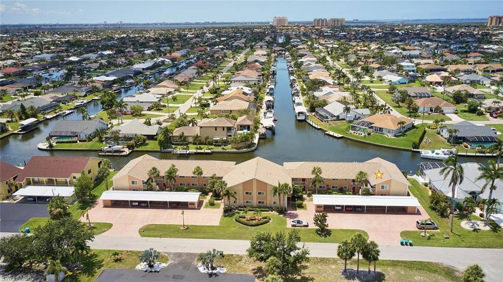 Cape Coral, FL 33914,1124 SW 48th TER #208