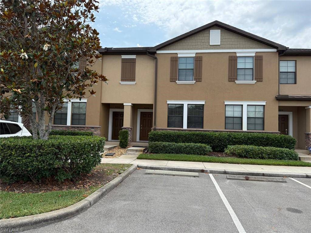 Wesley Chapel, FL 33543,4252 FENNWOOD CT