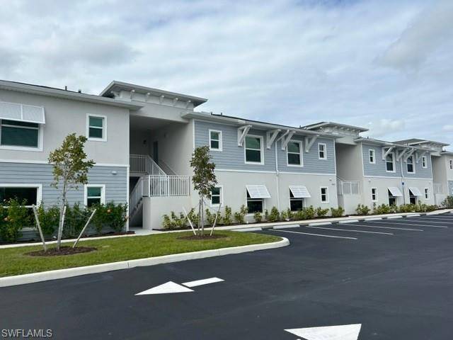 Cape Coral, FL 33914,3320 Skyline BLVD #104
