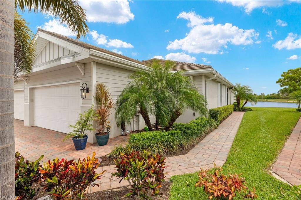 Naples, FL 34114,14615 Edgewater CIR