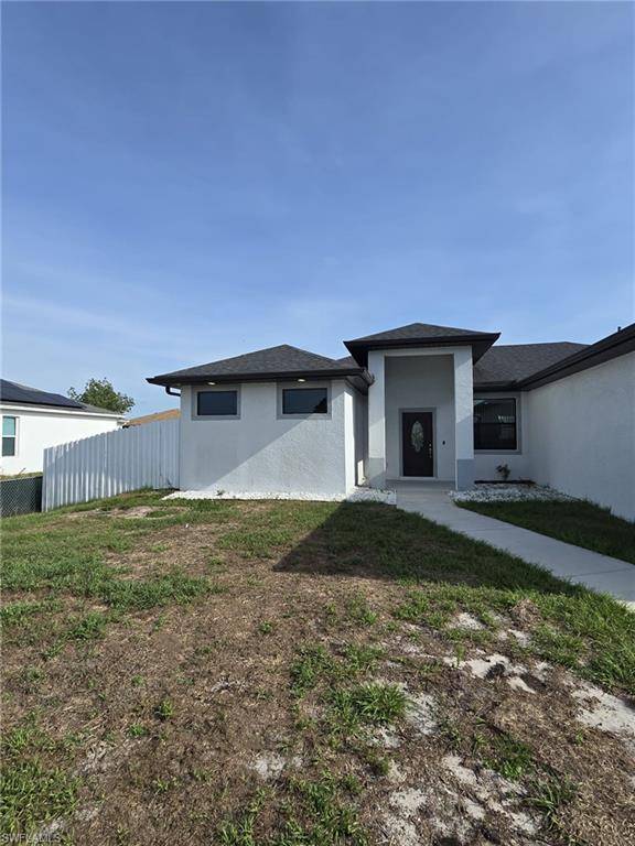 Lehigh Acres, FL 33971,4109 13th ST W