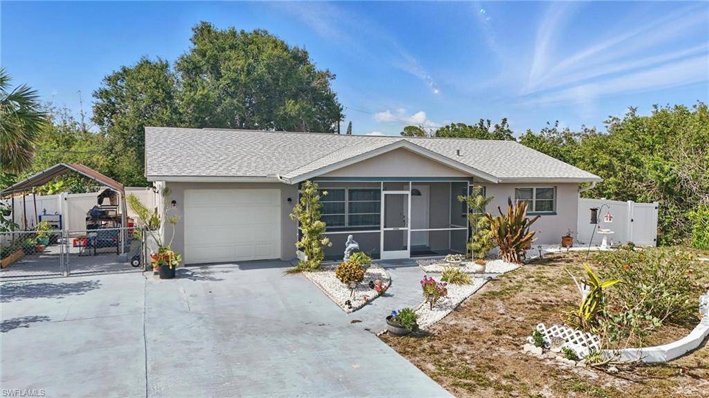 Port Charlotte, FL 33952,426 Chestnut Ave NW