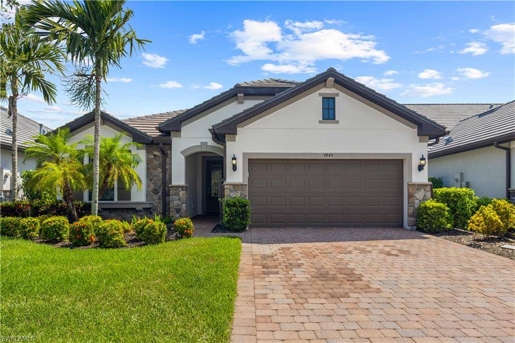 Naples, FL 34114,7445 Winding Cypress DR