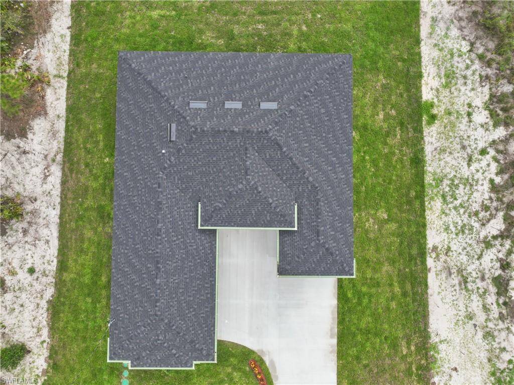 Lehigh Acres, FL 33936,220 Wellington AVE