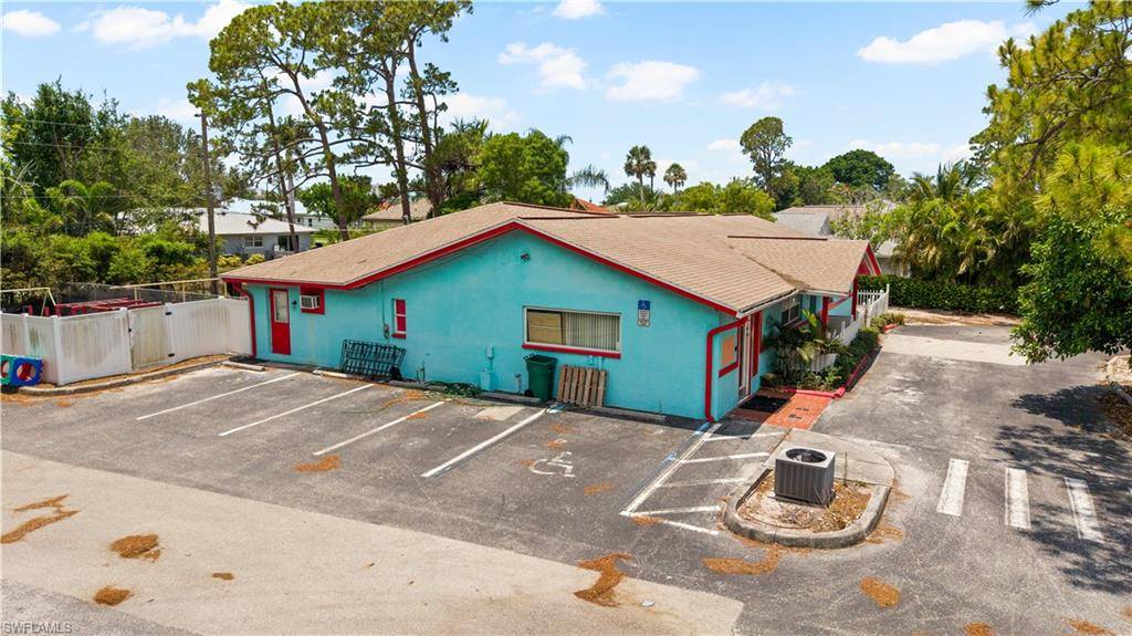Naples, FL 34108,860 102ND AVE N