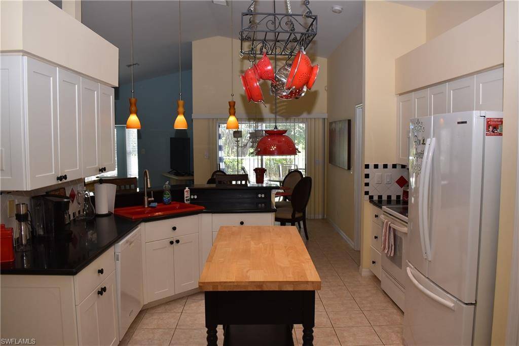 Bonita Springs, FL 34135,25817 Pebblecreek DR