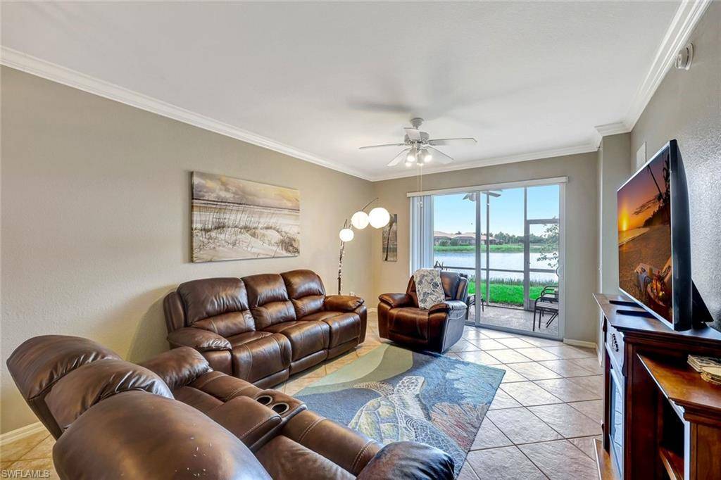 Estero, FL 33928,19980 Barletta LN #916