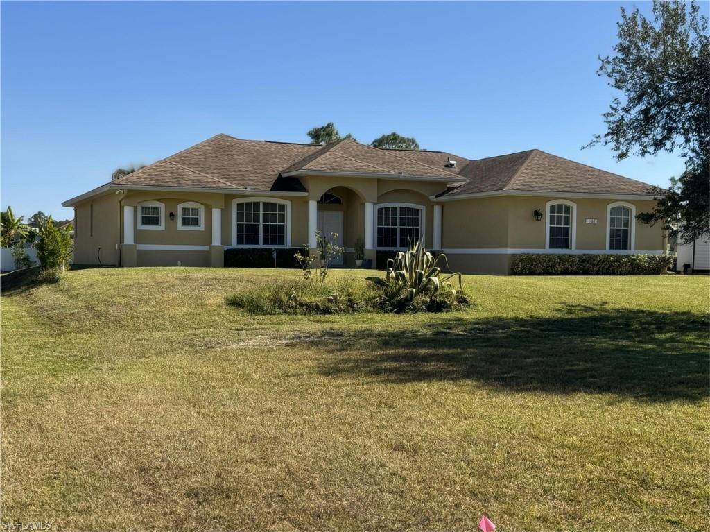 Lehigh Acres, FL 33972,1108 Lee AVE