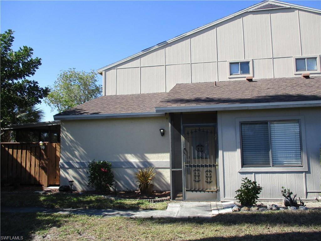 Fort Myers, FL 33919,5276 Cedarbend DR #4