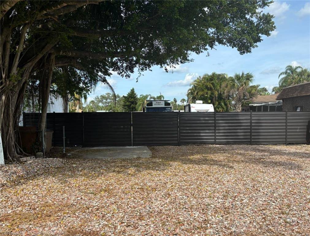 Fort Myers, FL 33905,2228 Marina Park DR