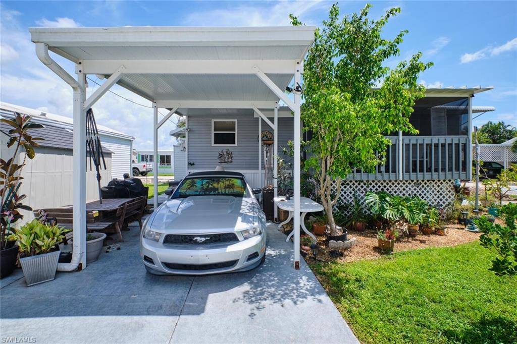 Fort Myers, FL 33908,5255 White Sky CIR