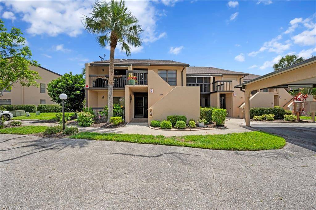 North Fort Myers, FL 33917,15444 Admiralty CIR #10