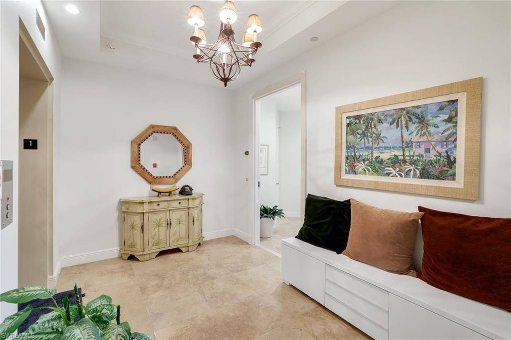 Naples, FL 34114,1050 Borghese LN #106