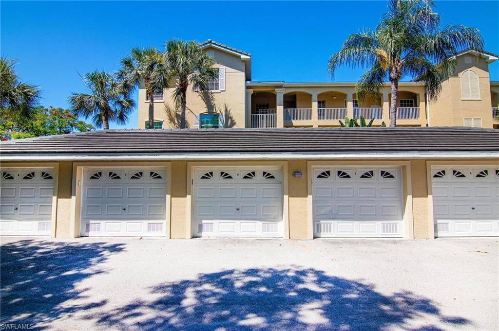 Bonita Springs, FL 34134,3431 Pointe Creek CT #302