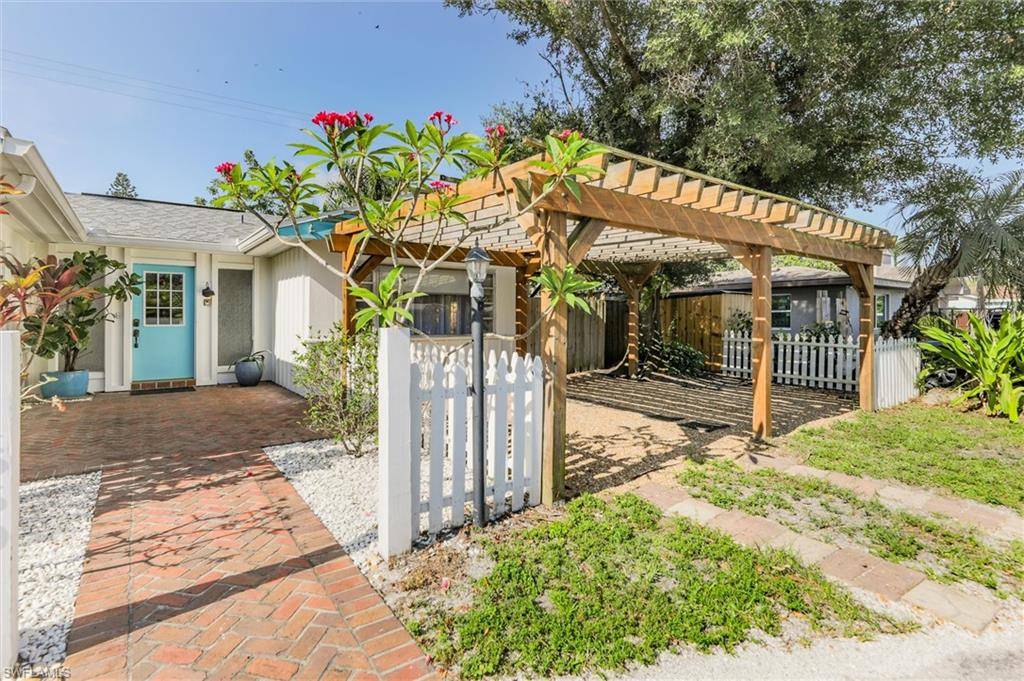 Fort Myers, FL 33901,1560 Maravilla AVE