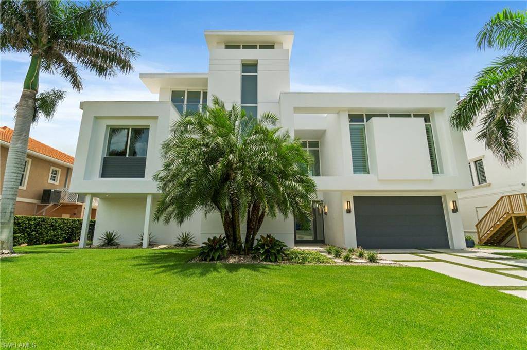 Naples, FL 34108,432 Bayside AVE