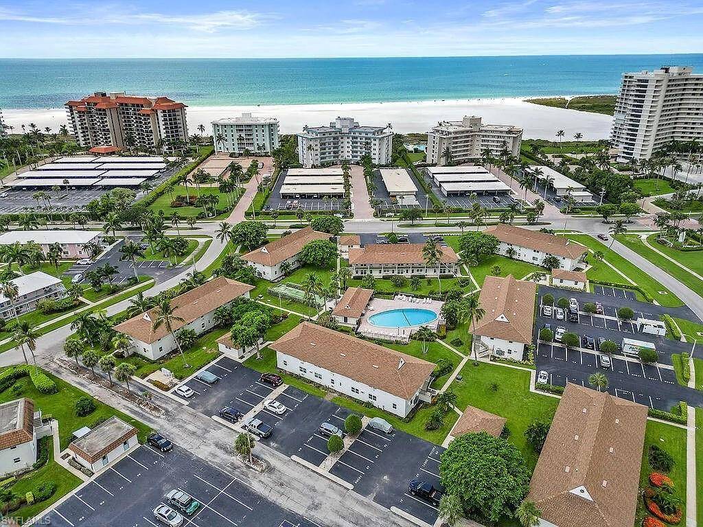 Marco Island, FL 34145,235 Seaview CT #B2