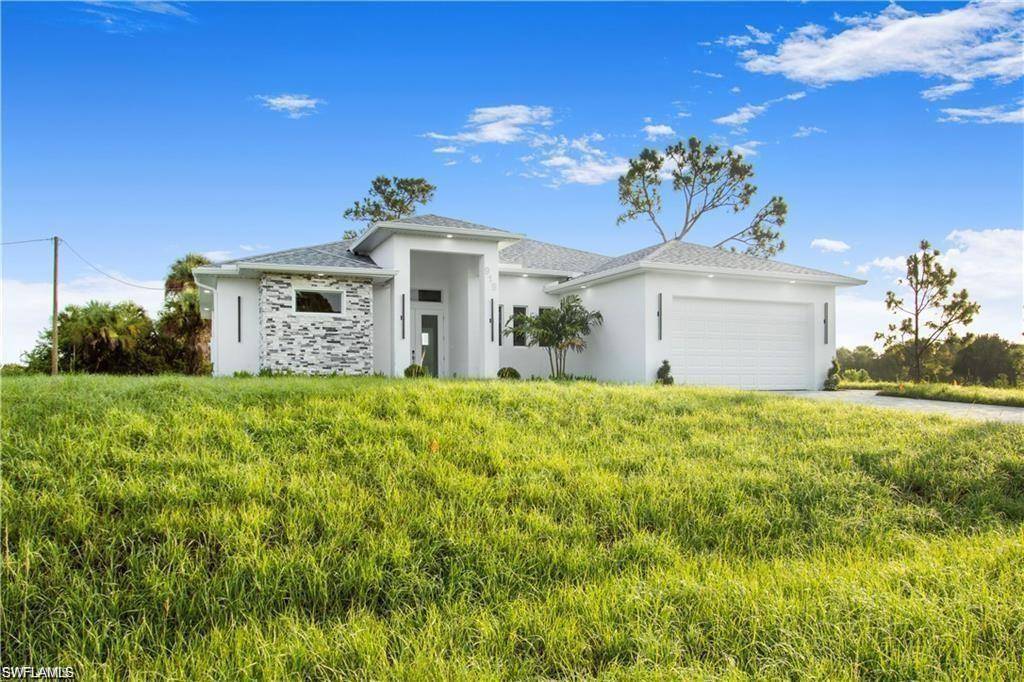 Lehigh Acres, FL 33974,837 Grant BLVD