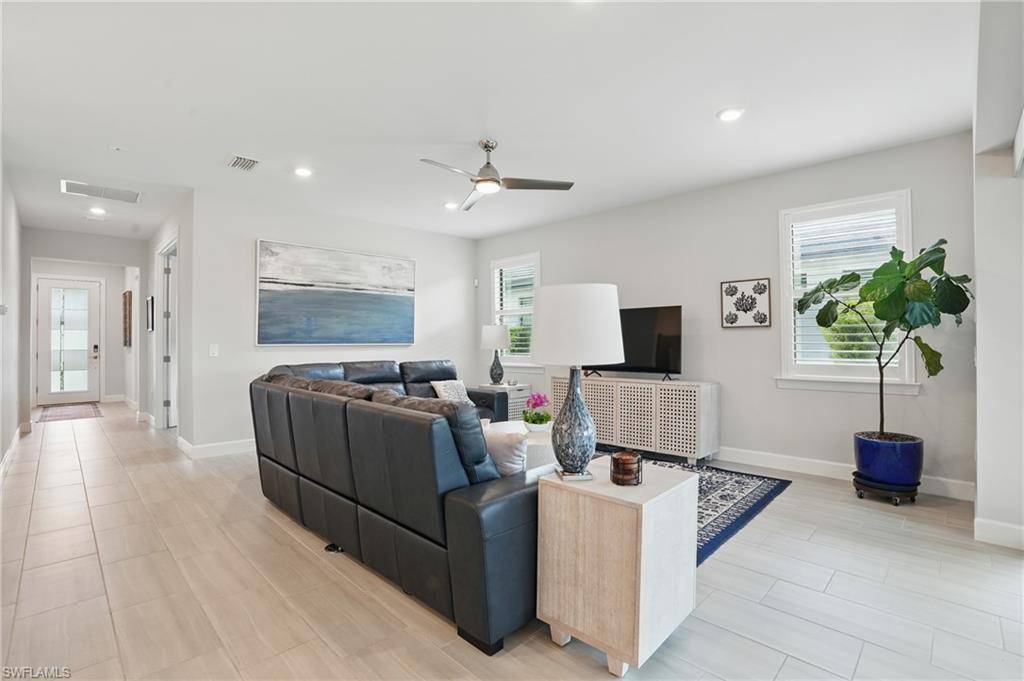 Naples, FL 34120,1870 Amador CT