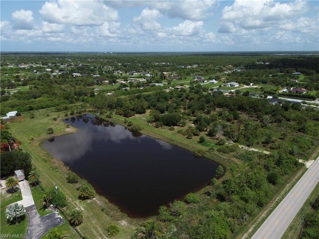 Naples, FL 34120,2305 Desoto BLVD N