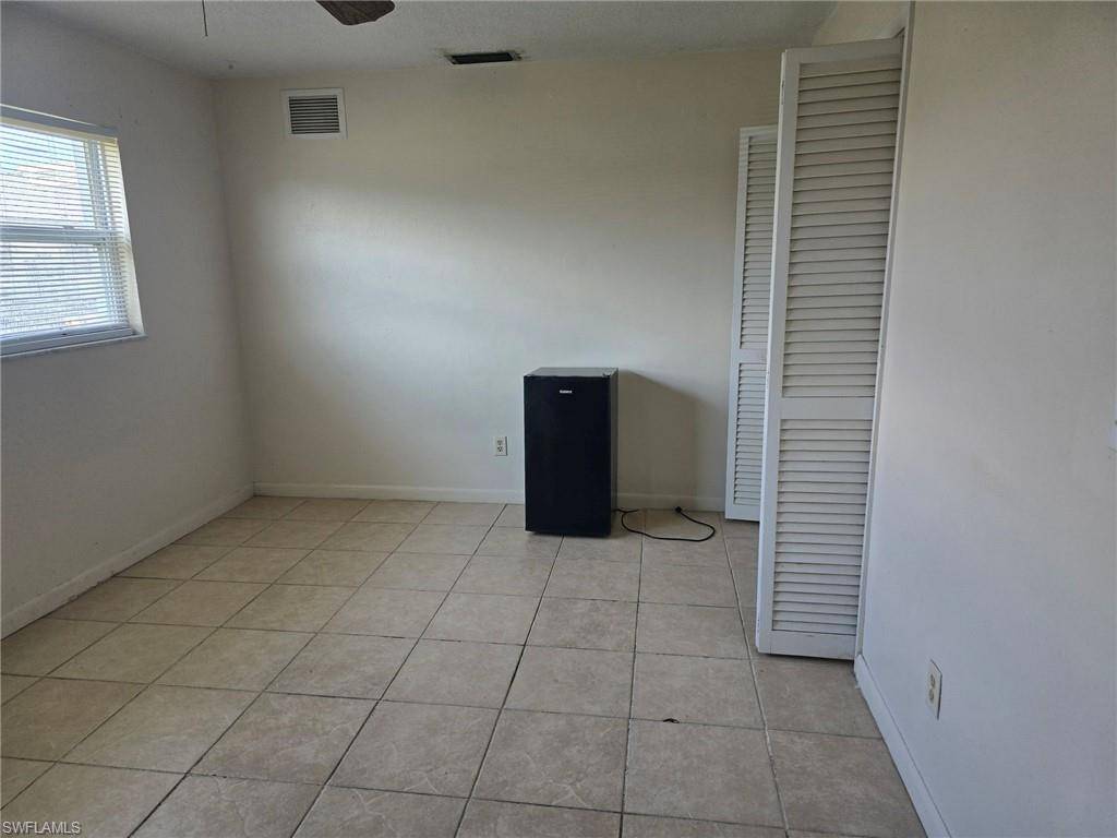 Cape Coral, FL 33904,3810 SE 12th AVE #1