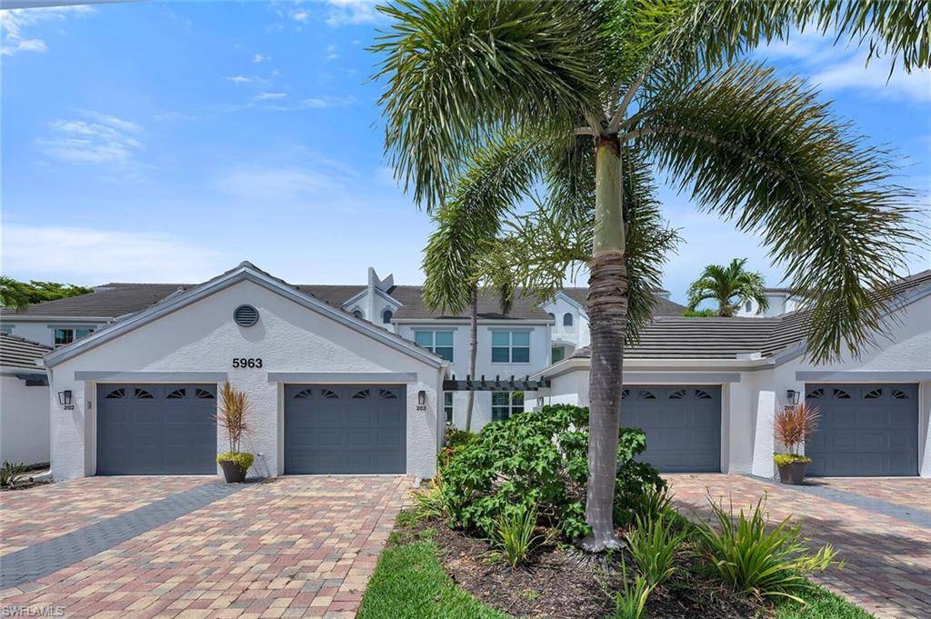 Naples, FL 34110,5963 Sand Wedge LN #203
