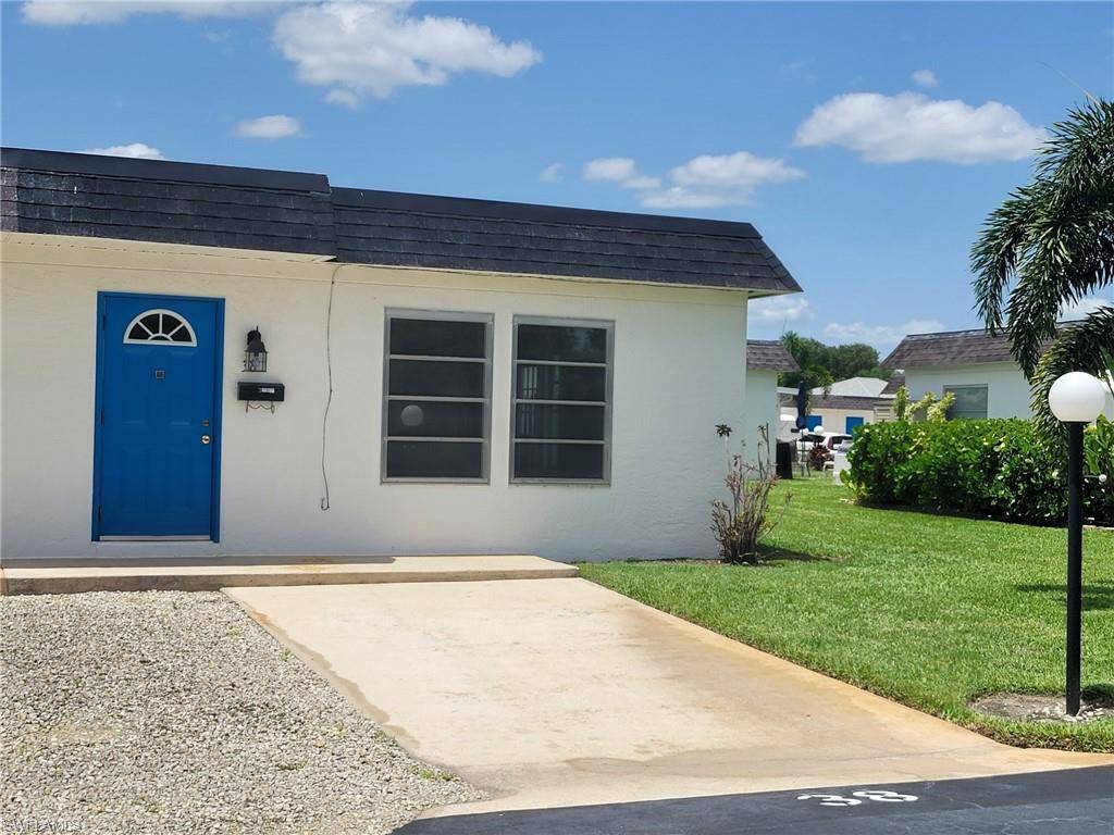 Lehigh Acres, FL 33936,38 Temple CT