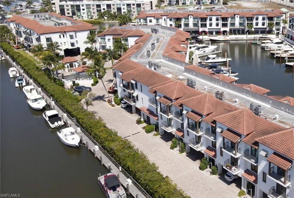 Naples, FL 34102,1500 5th AVE S