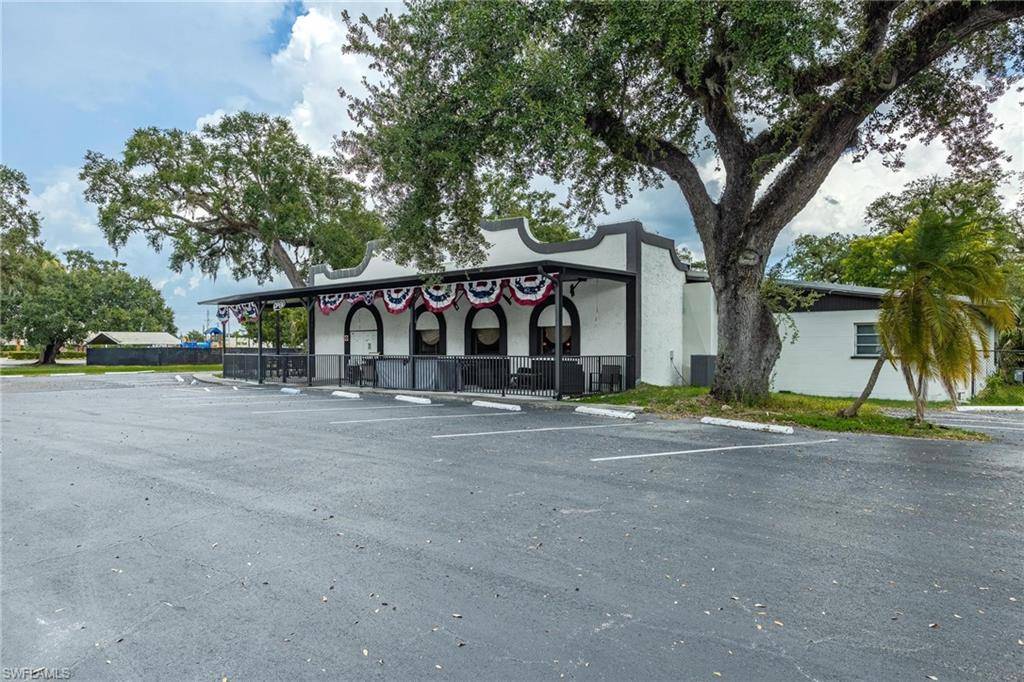 Labelle, FL 33935,93 S Hall ST