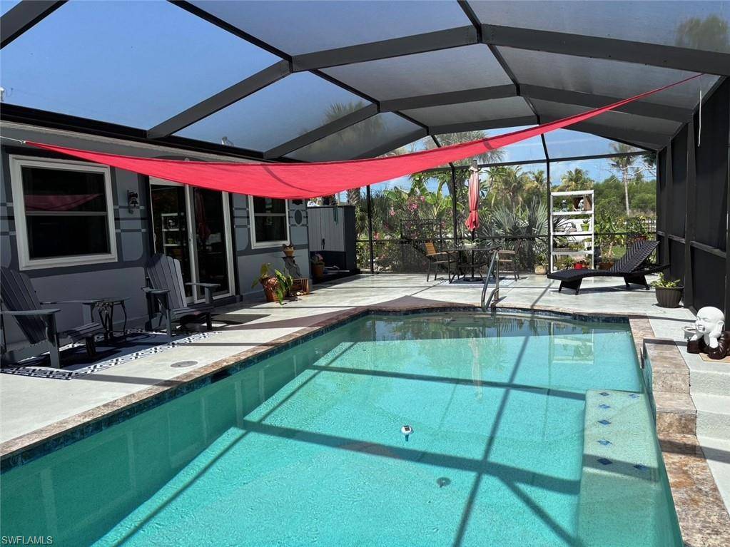 Bokeelia, FL 33922,5802 Linden LN