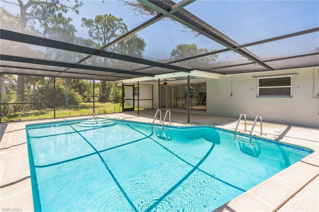 Fort Myers, FL 33905,13724 River Forest DR
