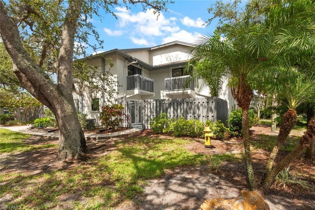 Fort Myers, FL 33908,17452 Silver Fox DR #D