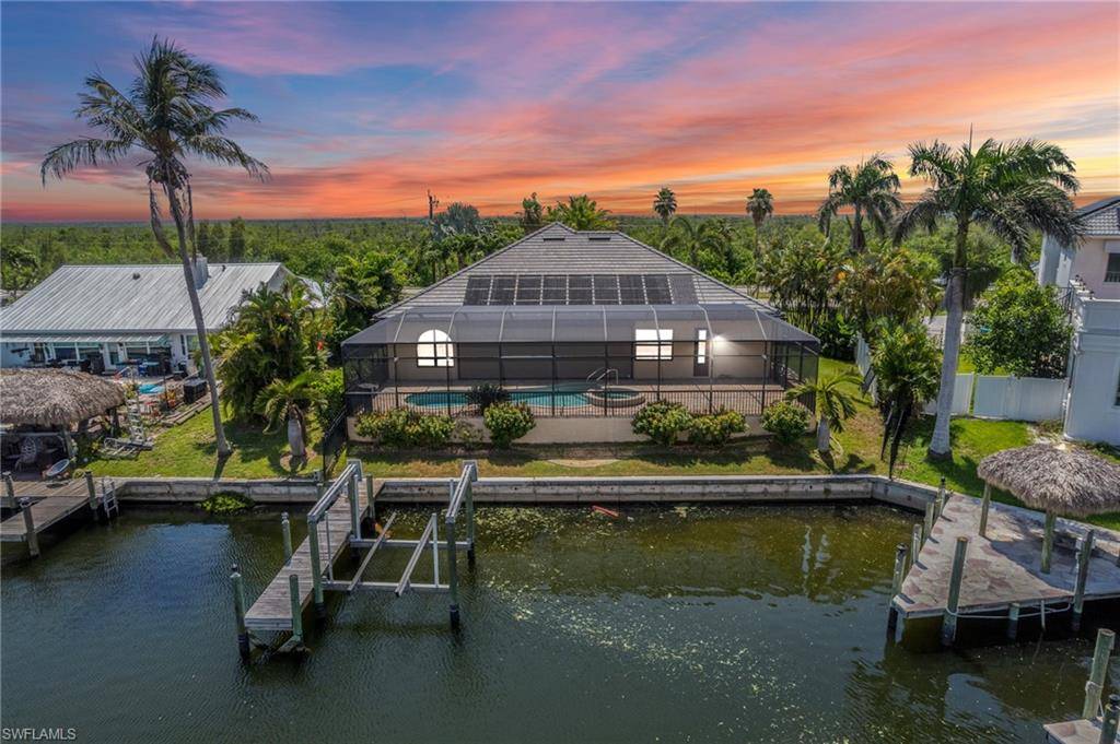 Cape Coral, FL 33914,4007 Surfside BLVD