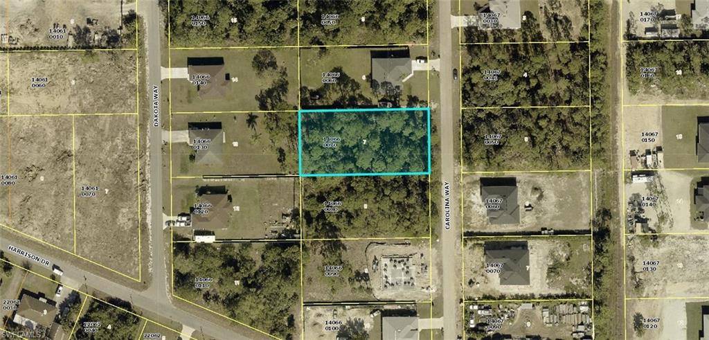 Lehigh Acres, FL 33936,307 Carolina WAY